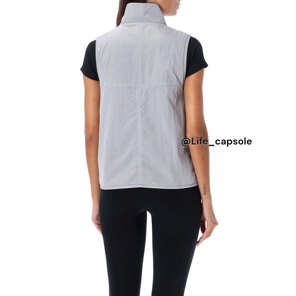 Size S Nike Vest Grey Sportswear Sports Utility Reversible FQ1577-02 $105 NWT - Picture 4 of 13